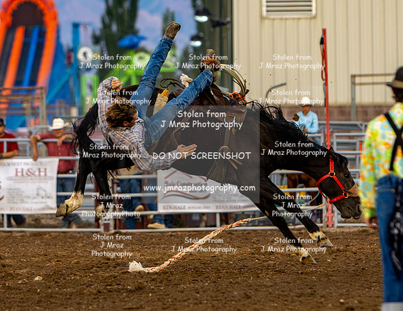 TooeleCountyRodeo-JMrazPhotography-BroncRiding-179