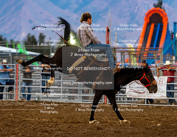 TooeleCountyRodeo-JMrazPhotography-BroncRiding-176