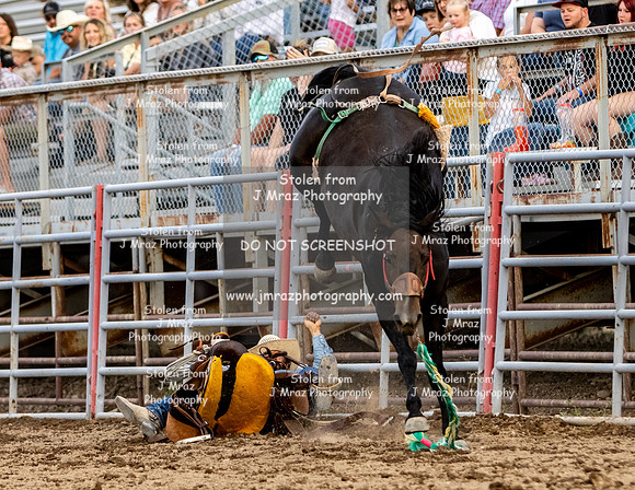 TooeleCountyRodeo-JMrazPhotography-BroncRiding-96