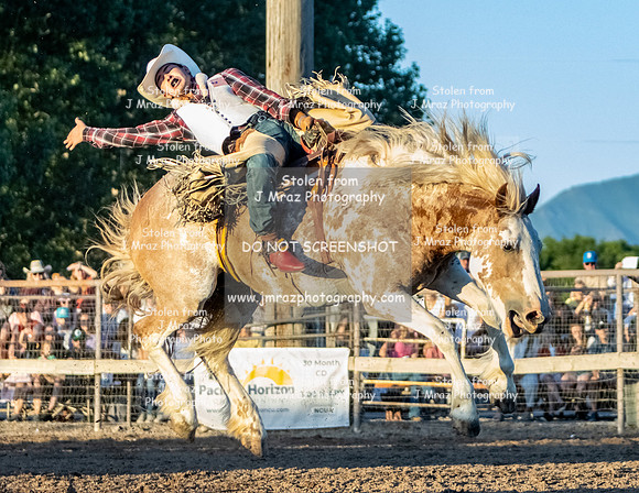 RMPRA-Genola-2024-JMrazPhotography-BarebackBronc-28