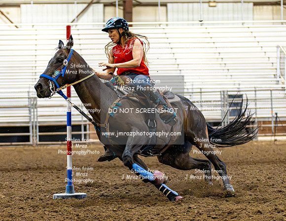 DiamondD-JMrazPhotography-OpenPoleBending-50