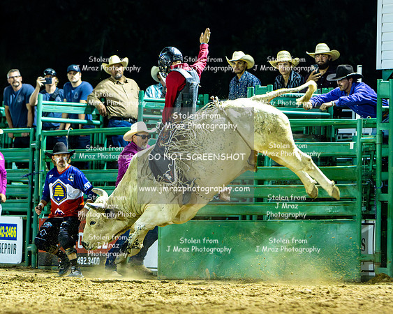 RMPRA-Alpine-JMrazPhotography-Bullriding-73