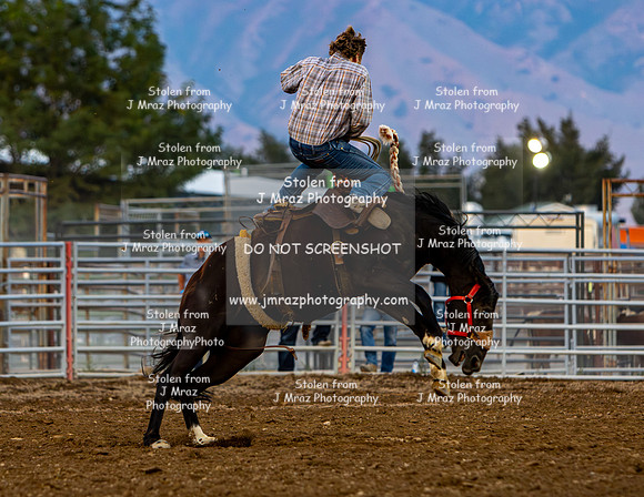TooeleCountyRodeo-JMrazPhotography-BroncRiding-174