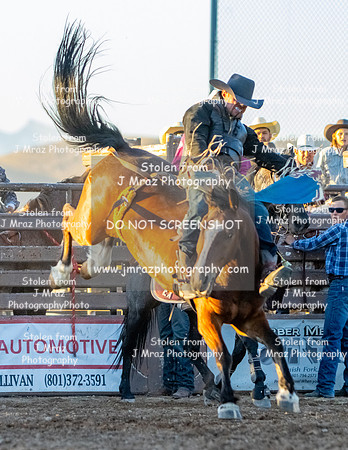 RMPRA-Genola-2024-JMrazPhotography-BarebackBronc-6