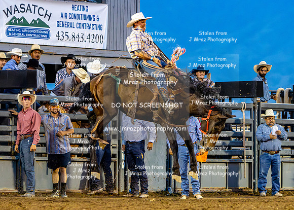 TooeleCountyRodeo-JMrazPhotography-BroncRiding-183