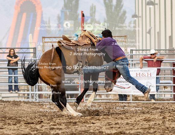 TooeleCountyRodeo-JMrazPhotography-BroncRiding-102
